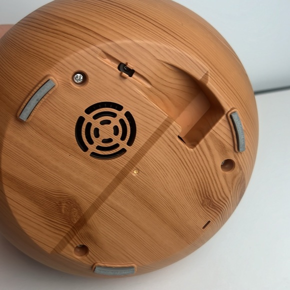 NIB Essential Oil Diffuser, Wood Grain, Ultrasonic Aromatherapy 500ml - Picture 10 of 11
